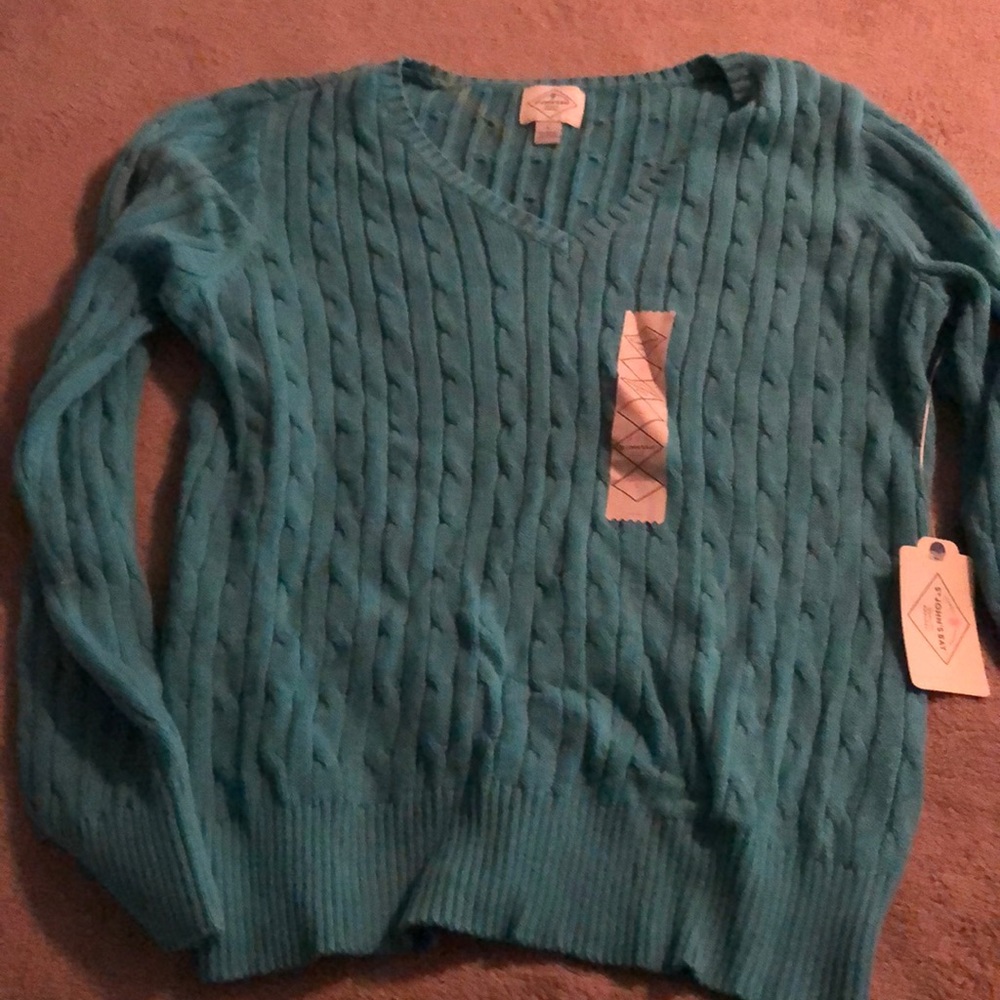 Women’s sweater